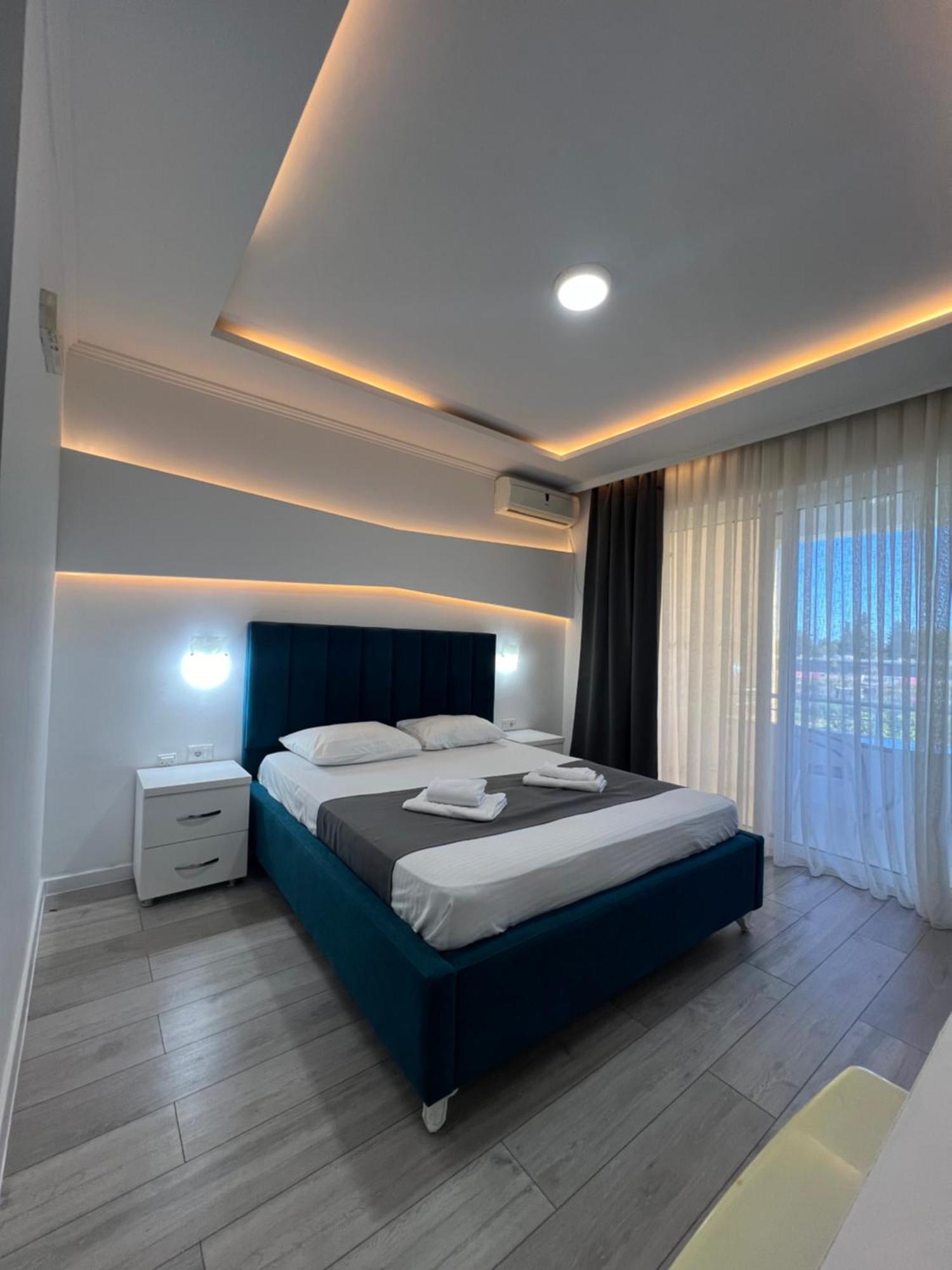 Apartments Fati & Flori Улцин Екстериор снимка